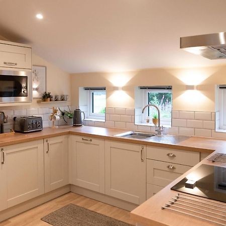 Larchwood Lodge Ellon Ngoại thất bức ảnh
