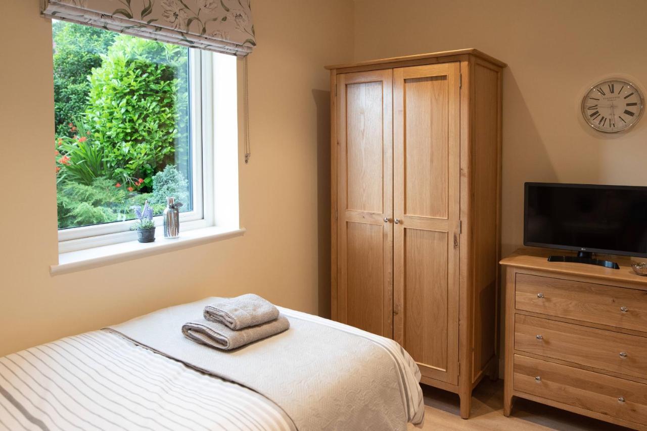 Larchwood Lodge Ellon Ngoại thất bức ảnh