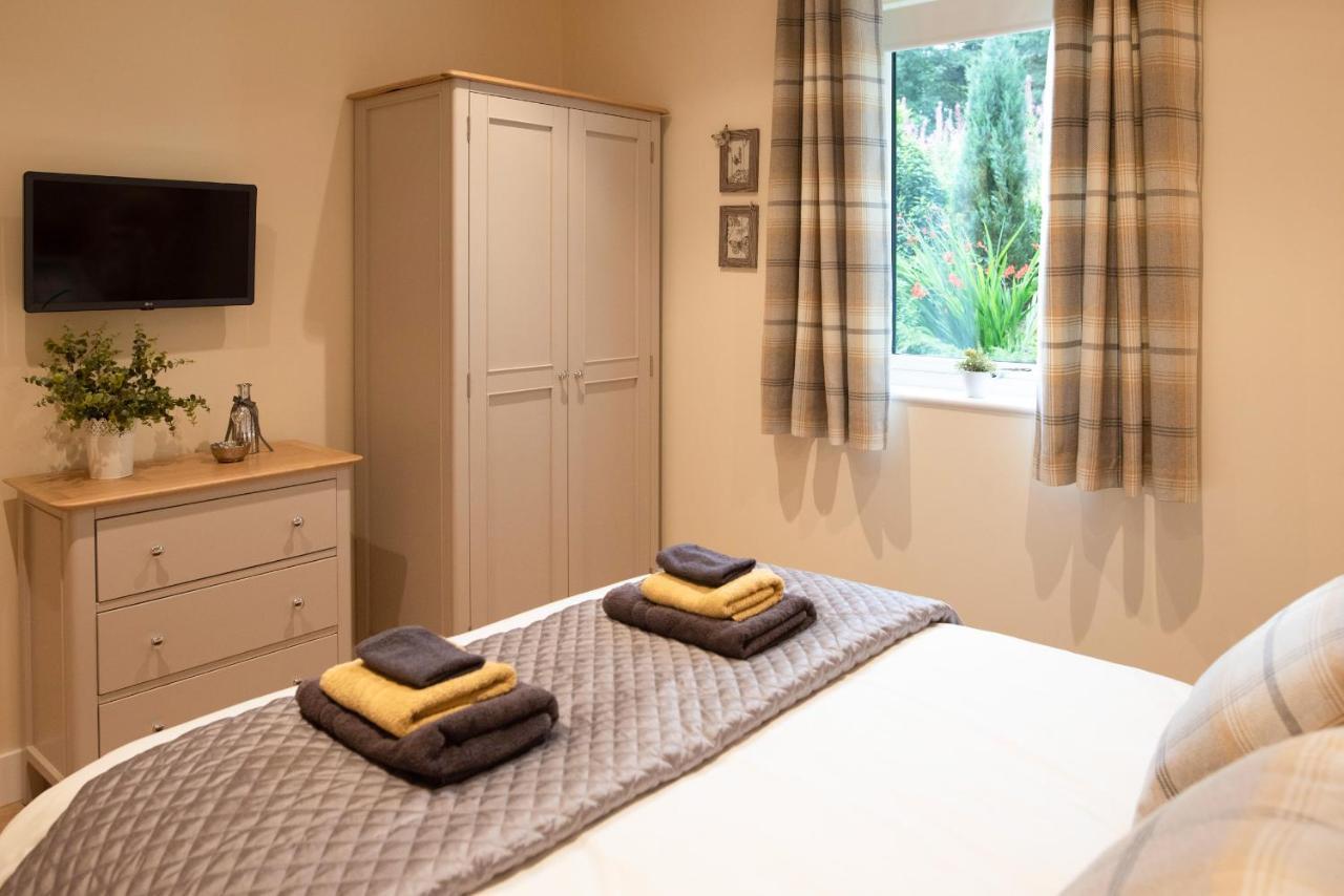 Larchwood Lodge Ellon Ngoại thất bức ảnh